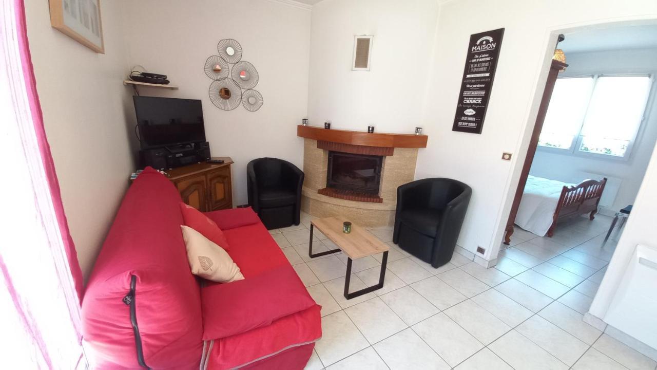 La Foret Des Rossignols - Maison 2 Chambres, Jardin Et Terrasse سان جان دي مونت المظهر الخارجي الصورة
